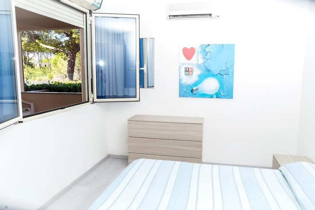 아파트호텔 Trilocale In Un Residence A Principina Mare 프린시피나 아 마레