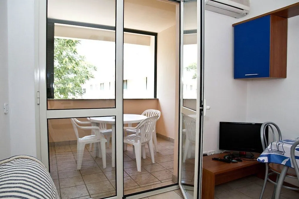 Trilocale In Un Residence A Principina Mare 프린시피나 아 마레 아파트호텔