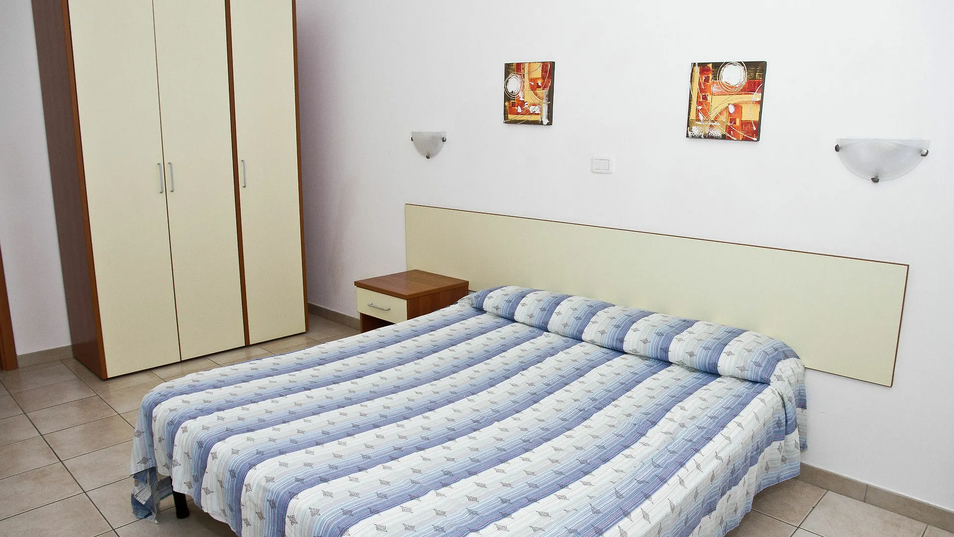 아파트호텔 Trilocale In Un Residence A Principina Mare 프린시피나 아 마레
