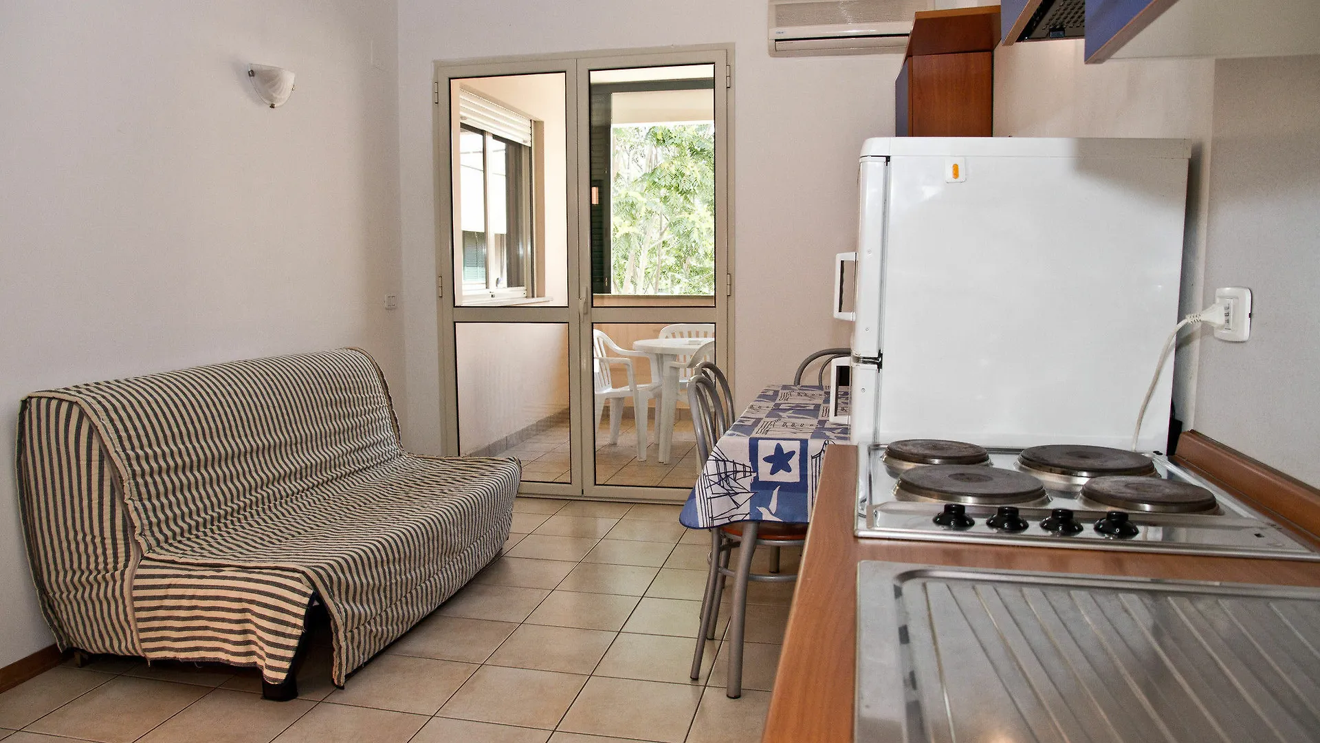 Trilocale In Un Residence A Principina Mare Principina a Mare Italy
